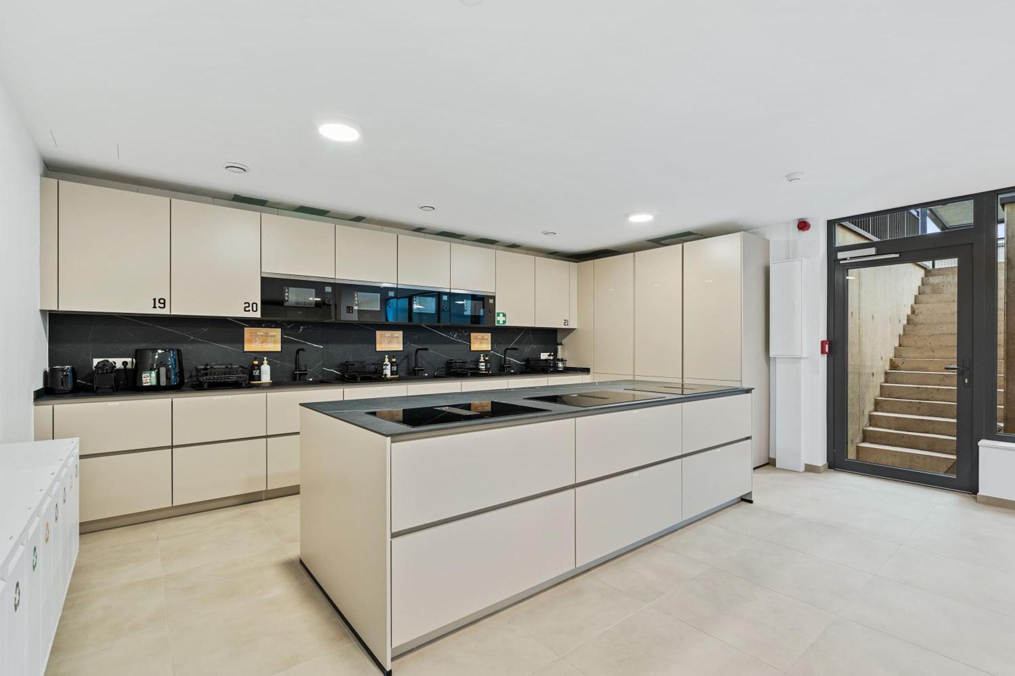 Comfort & Style In Vibrant Luxembourg Coliving 外观 照片