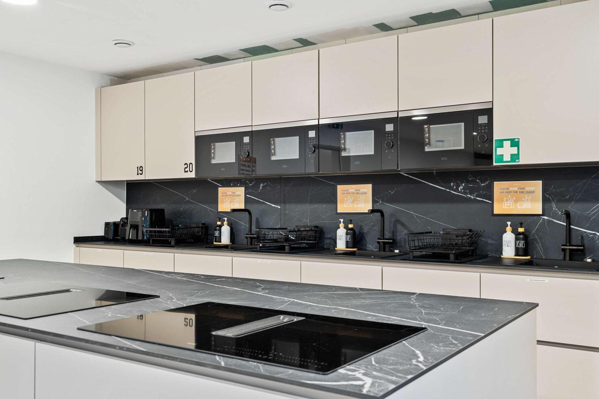 Comfort & Style In Vibrant Luxembourg Coliving 外观 照片